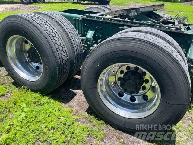 Mack CXU613 Pinnacle Çekiciler