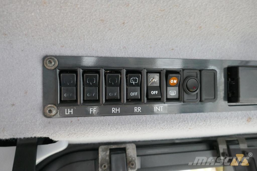 Komatsu D85PX-15 Paletli dozerler