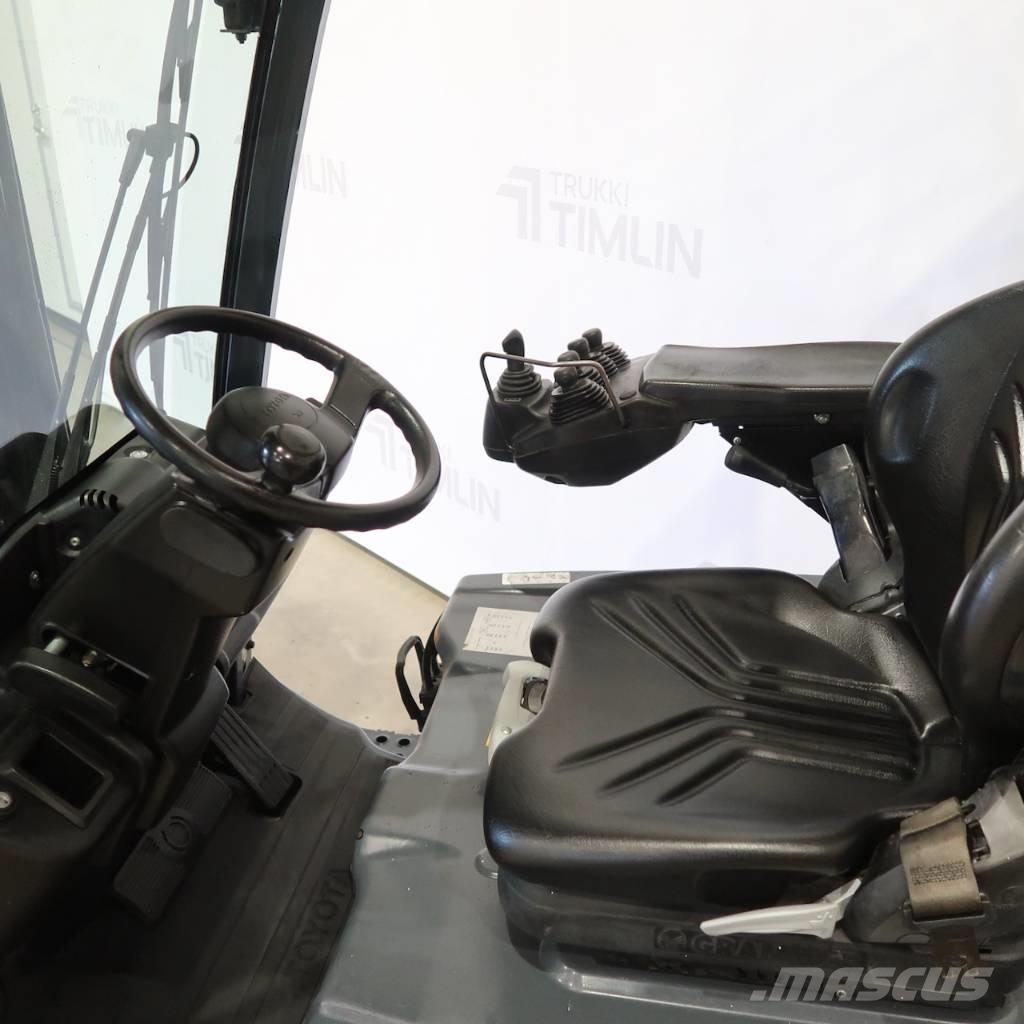 Toyota 8FBE20T Elektrikli forkliftler
