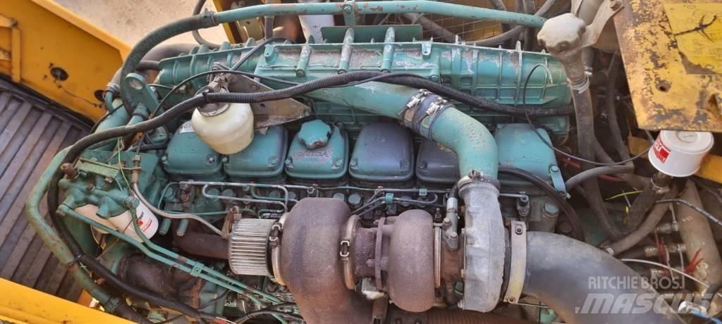 Volvo A 30 C 6x6 Belden kirma kaya kamyonu