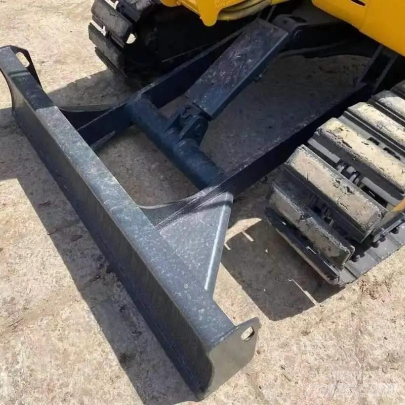 Komatsu PC 30 Mini ekskavatörler, 7 tona dek