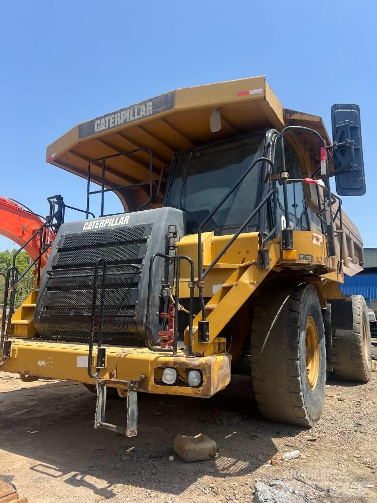 CAT 773F Yol disi kaya kamyonu