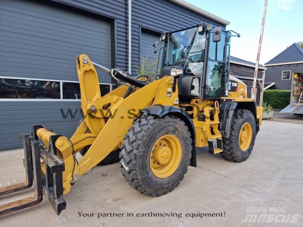 CAT 918 M Tekerlekli yükleyiciler