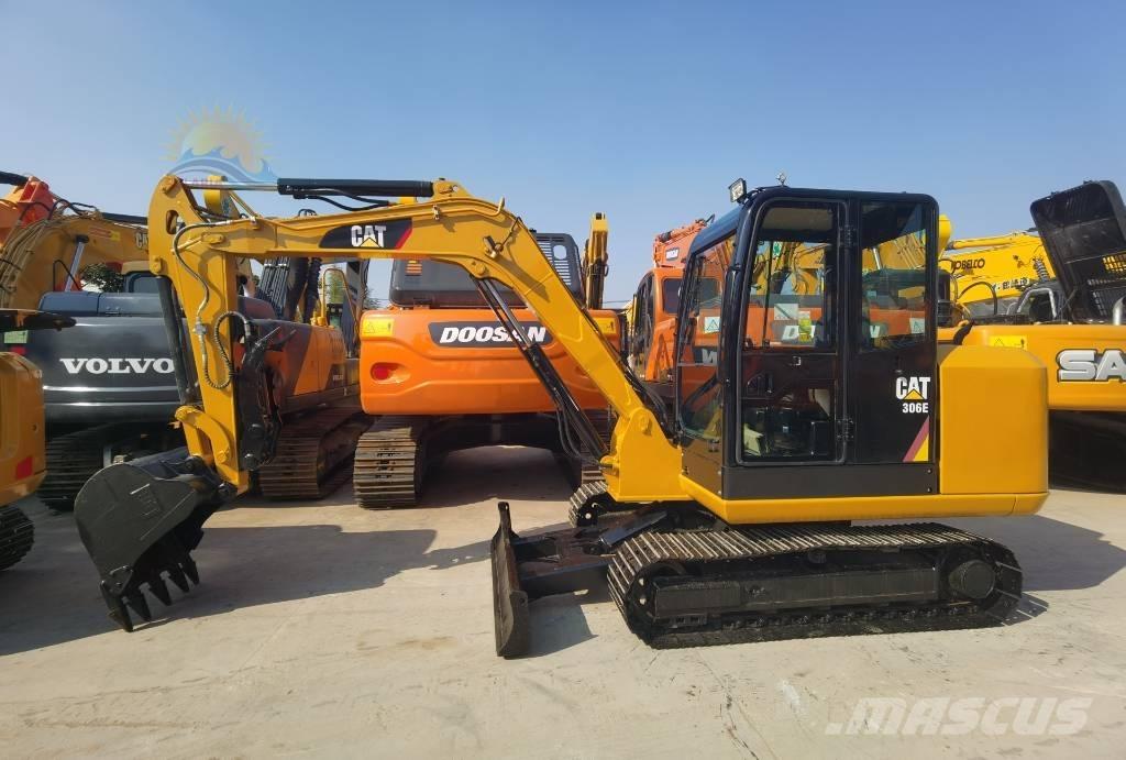 CAT 306 Mini ekskavatörler, 7 tona dek