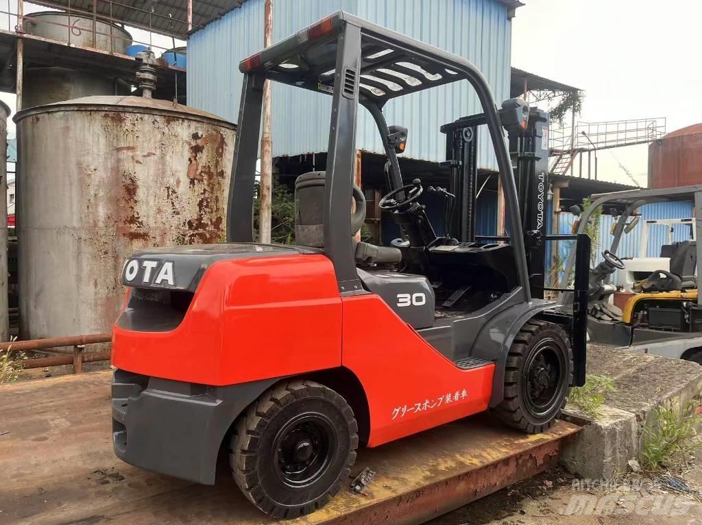 Toyota FD 30 Dizel forkliftler