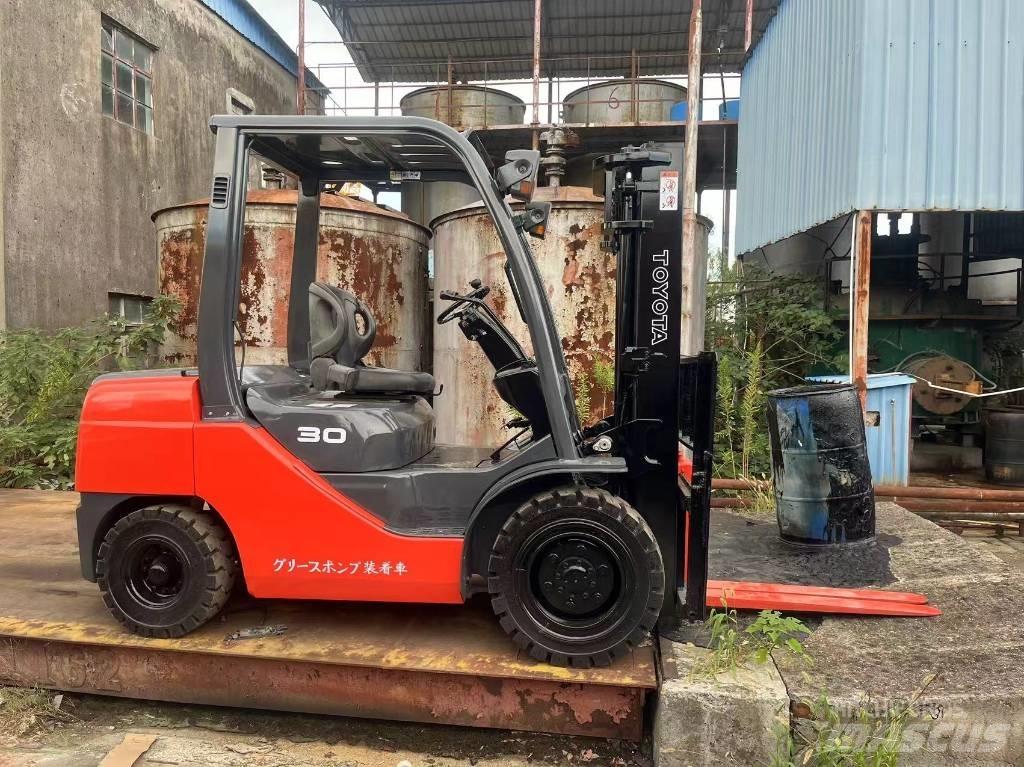 Toyota FD 30 Dizel forkliftler