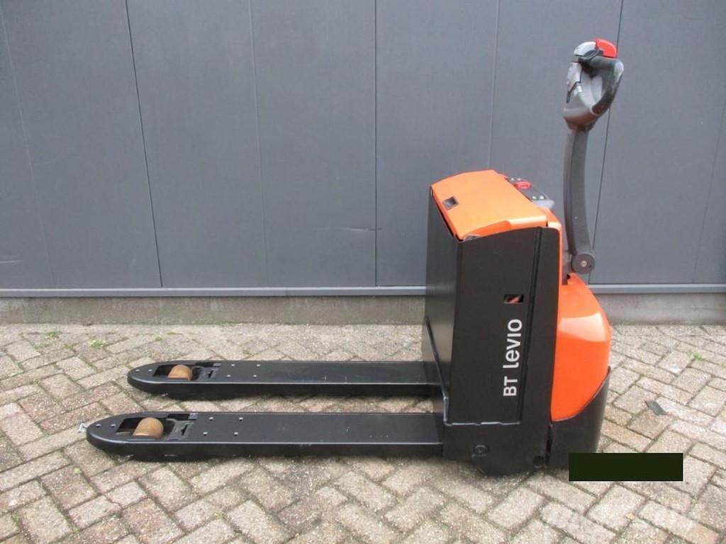 BT LWE180 Düsük seviye kaldirici