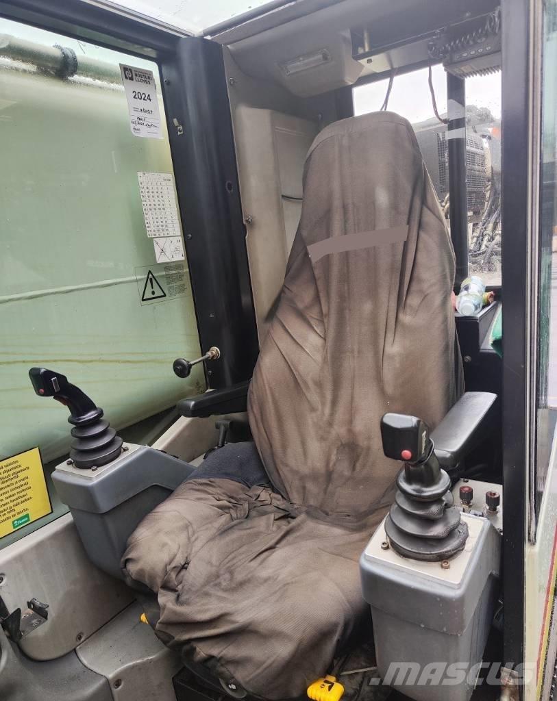 Terex Demag AC 50-1 Yol-Arazi Tipi Vinçler (AT)