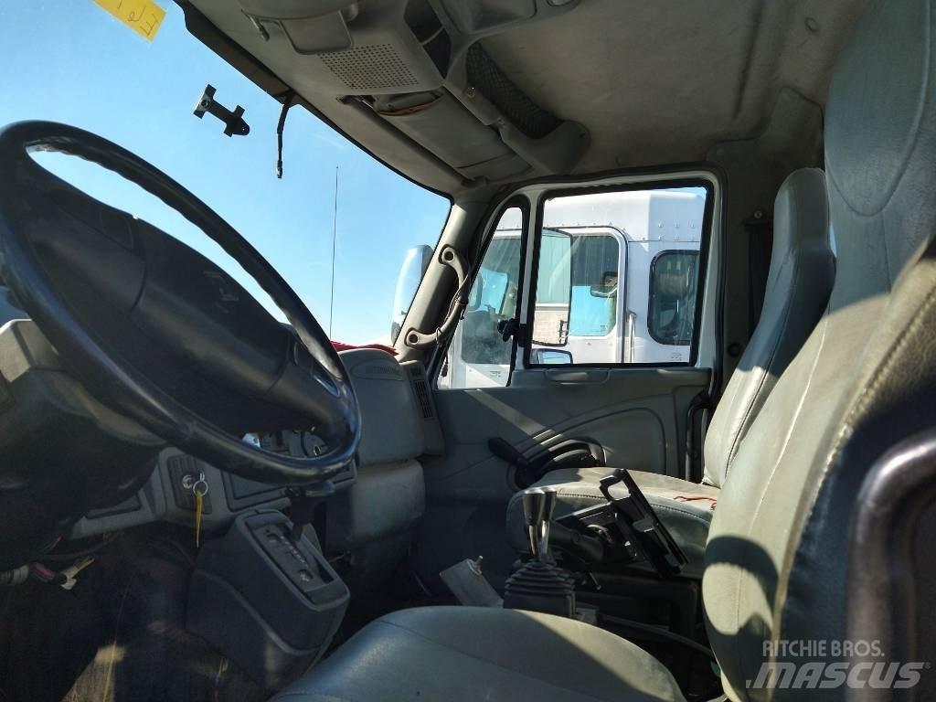 International 4400 Atik kamyonlari