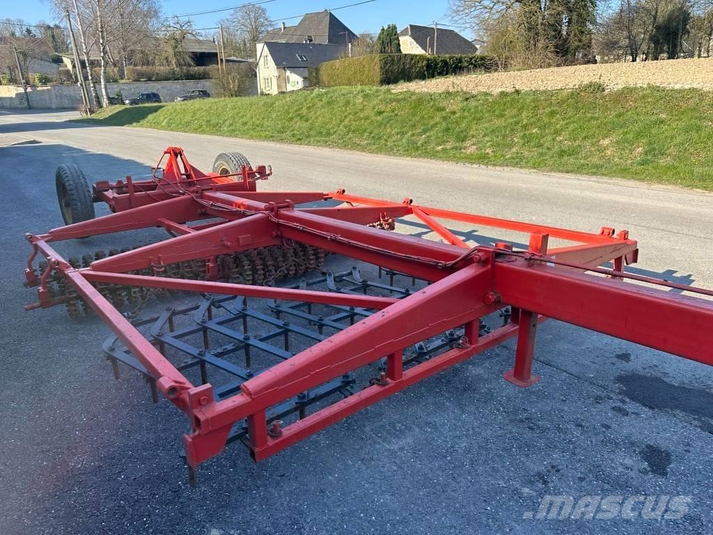 Delaplace 3M Diger toprak isleme makina ve aksesuarlari