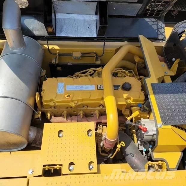 CAT 336 D2 Paletli ekskavatörler