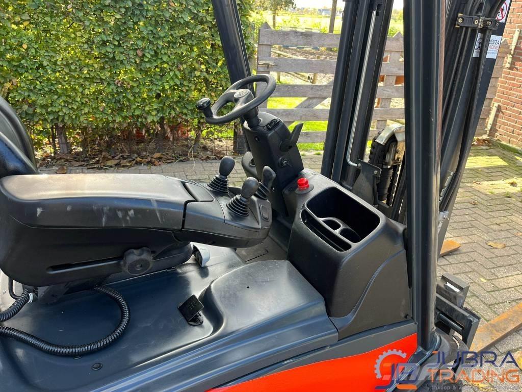 Linde E18-02 Elektrikli forkliftler
