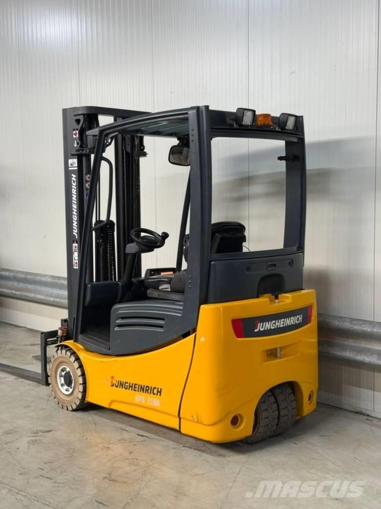 Jungheinrich EFG 216 Elektrikli forkliftler