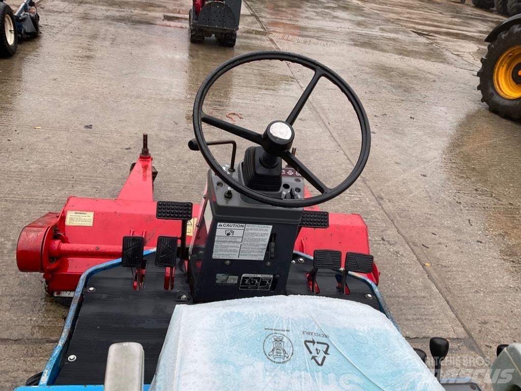 Iseki SF300 Mobil çim biçme makineleri