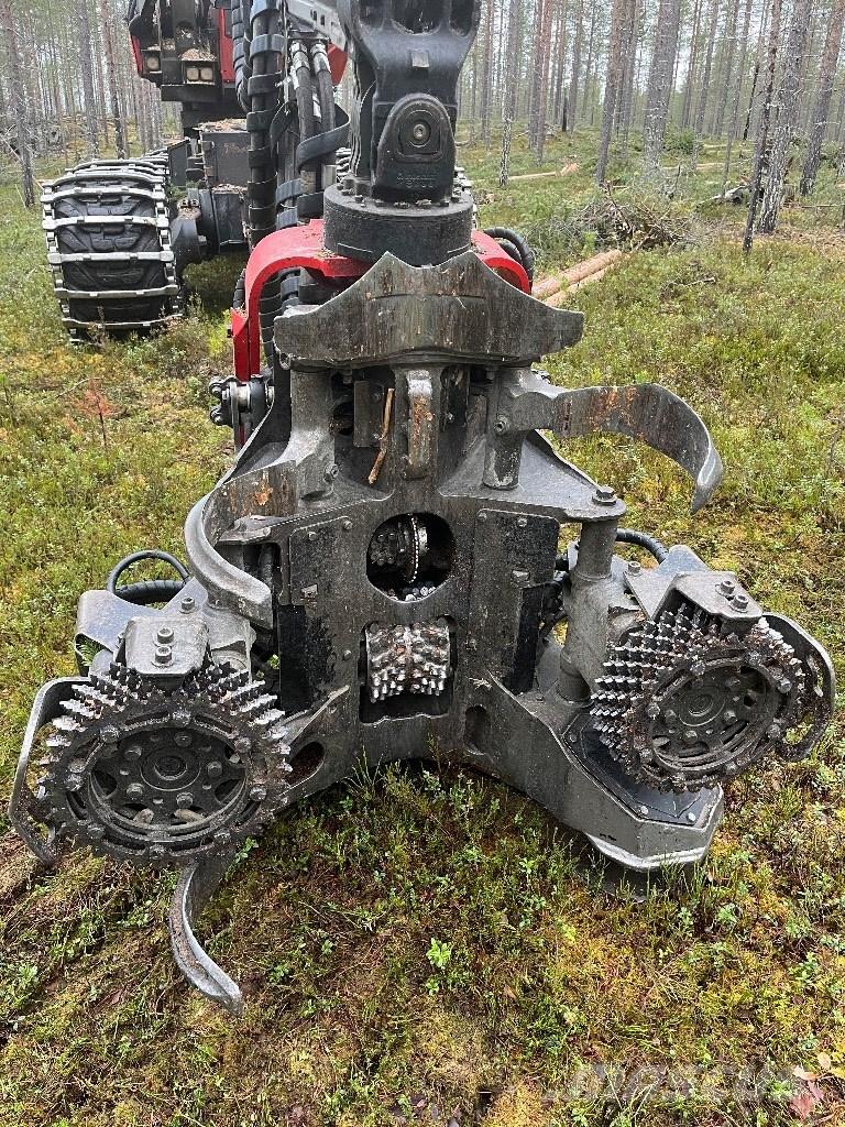 Komatsu 901 XC Biçerdöverler