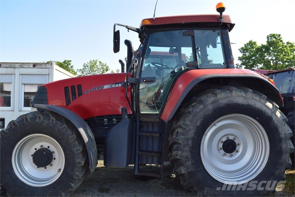 Case IH CVX 1155 Traktörler