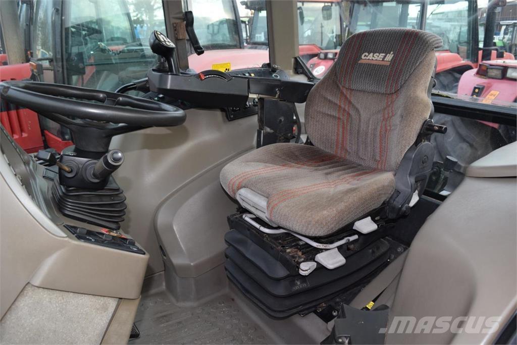 Case IH CVX 1155 Traktörler