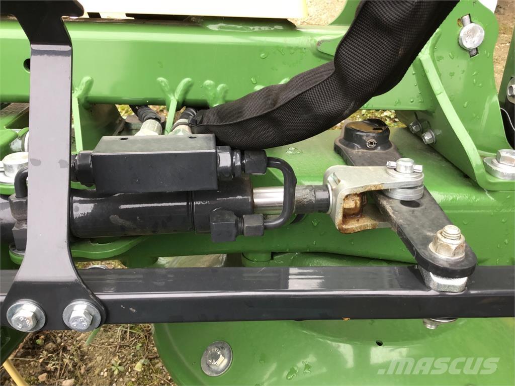 Krone Vendro 820 Kombine tirmiklar