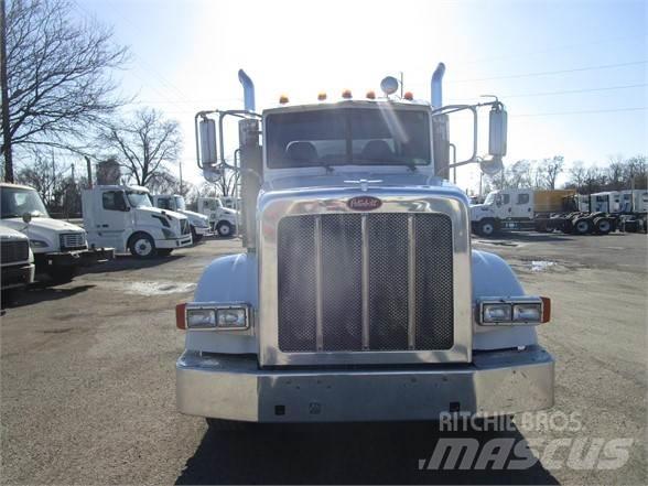 Peterbilt 365 Vidanjörler
