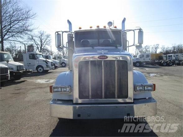 Peterbilt 365 Vidanjörler