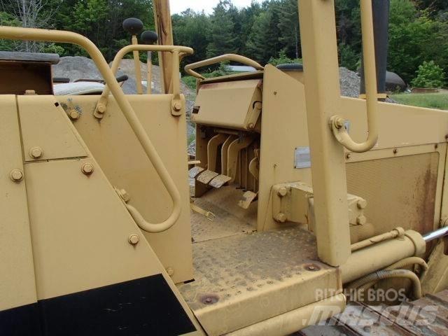 CAT D 3 C Paletli dozerler