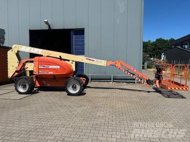 JLG 600 AJ Körüklü personel platformları