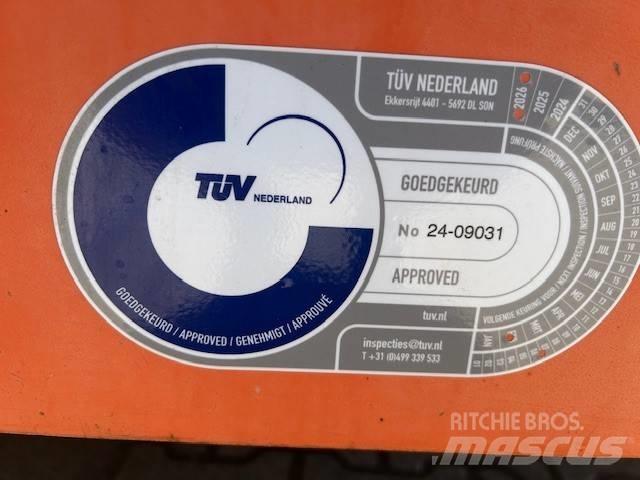 JLG 600 AJ Körüklü personel platformları