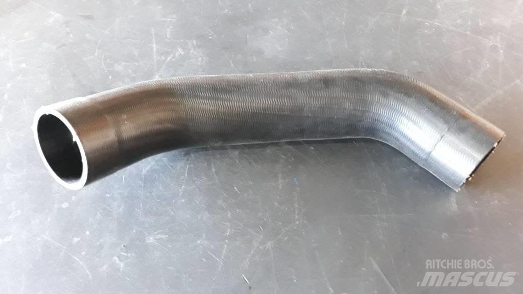 Volvo HOSE  21133832 Motorlar