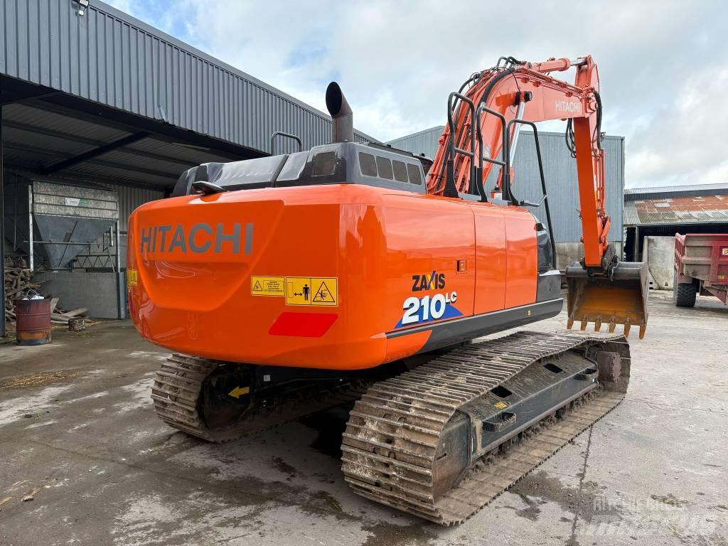 Hitachi 210LC Paletli ekskavatörler