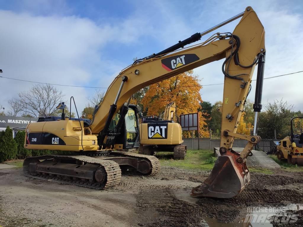 CAT 324 D Paletli ekskavatörler