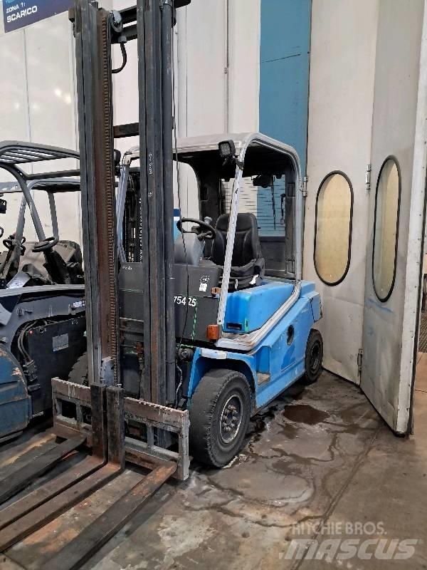 Cesab DRAGO HN 250 Dizel forkliftler