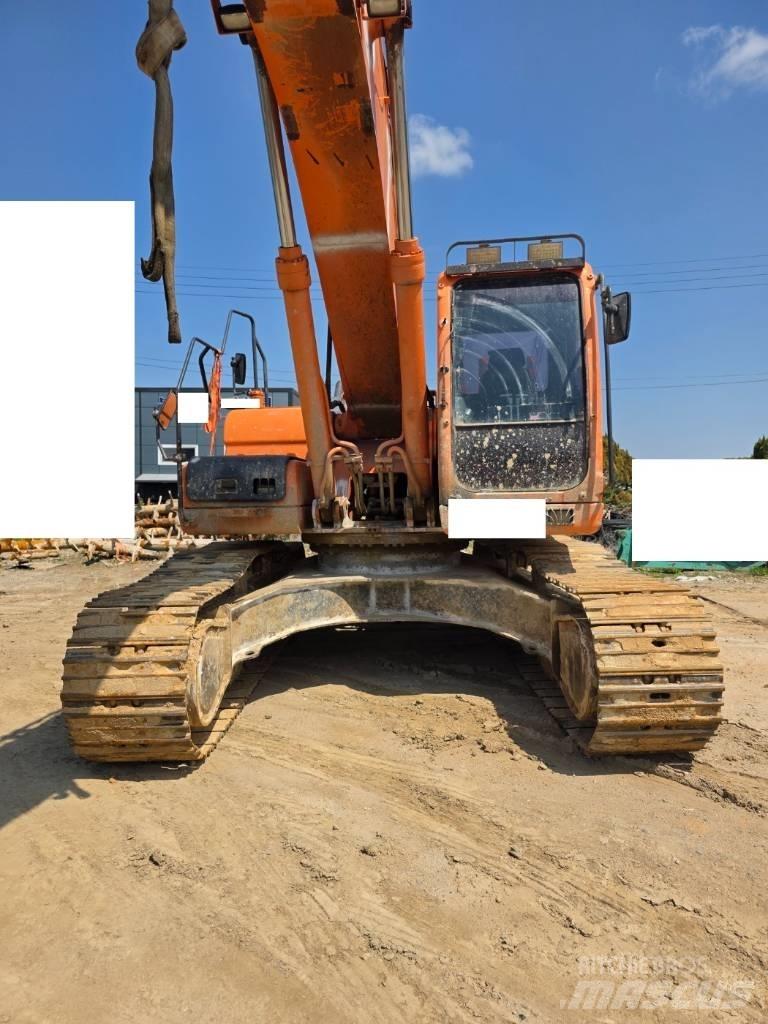 Doosan DX 300 LCA Paletli ekskavatörler