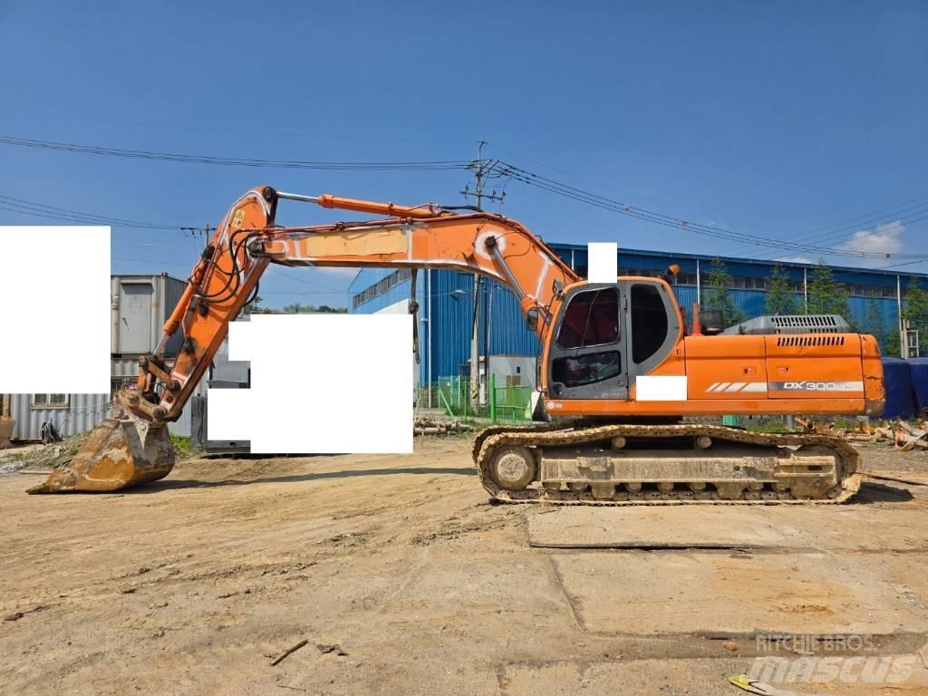 Doosan DX 300 LCA Paletli ekskavatörler