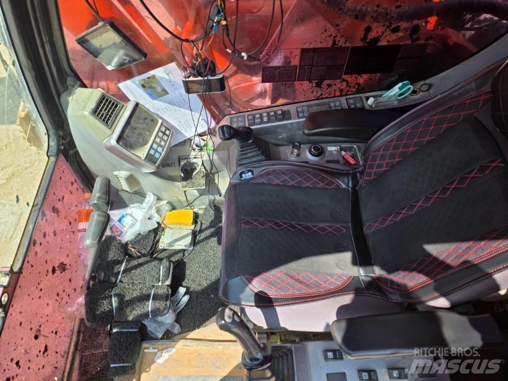 Doosan DX 300 LCA Paletli ekskavatörler