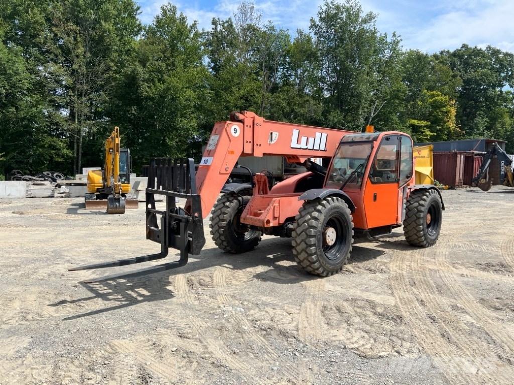 Lull 944E-42 Teleskopik yükleyiciler