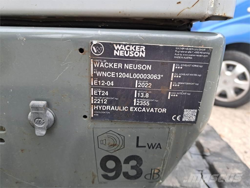 Wacker Neuson ET24 Paletli ekskavatörler