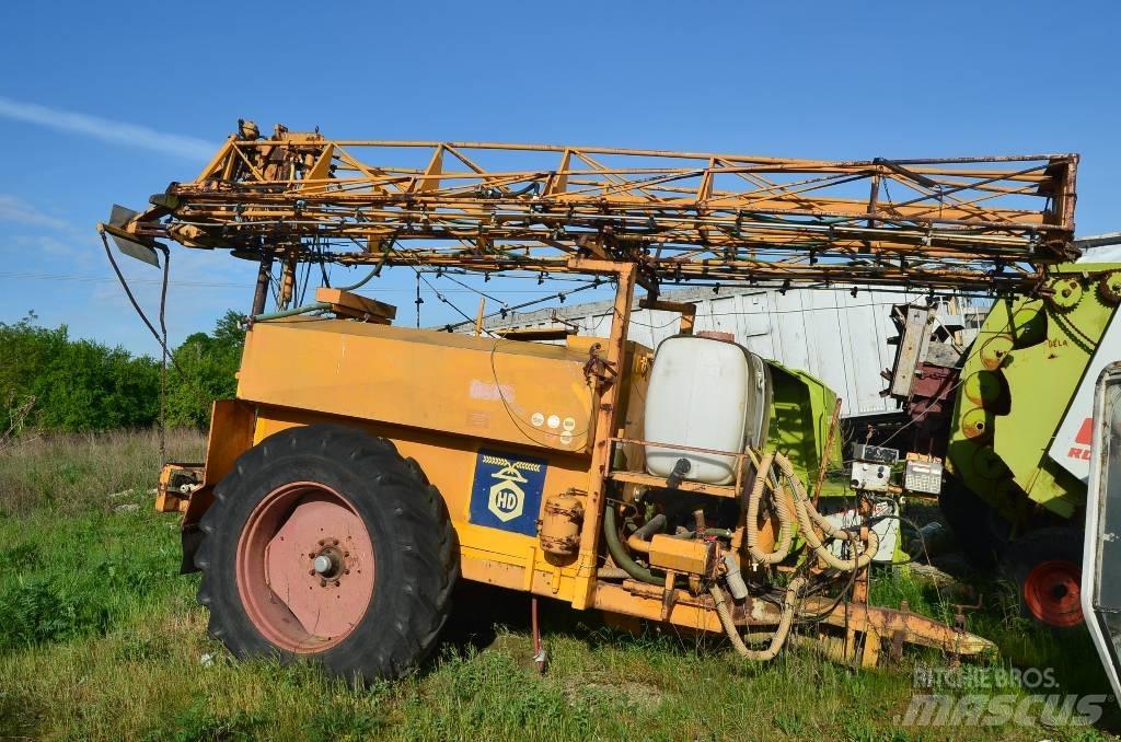  HD 4000 Çekilir pülverizatörler