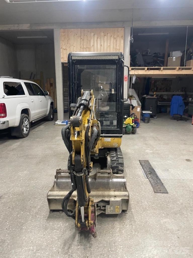 CAT 301.5 Mini ekskavatörler, 7 tona dek