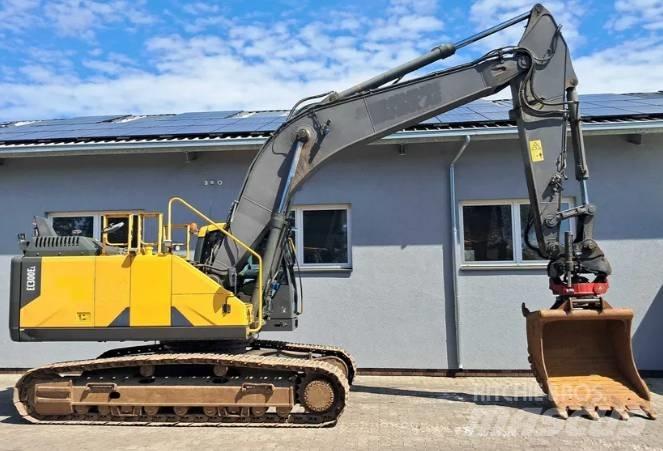 Volvo EC 300 EL Paletli ekskavatörler