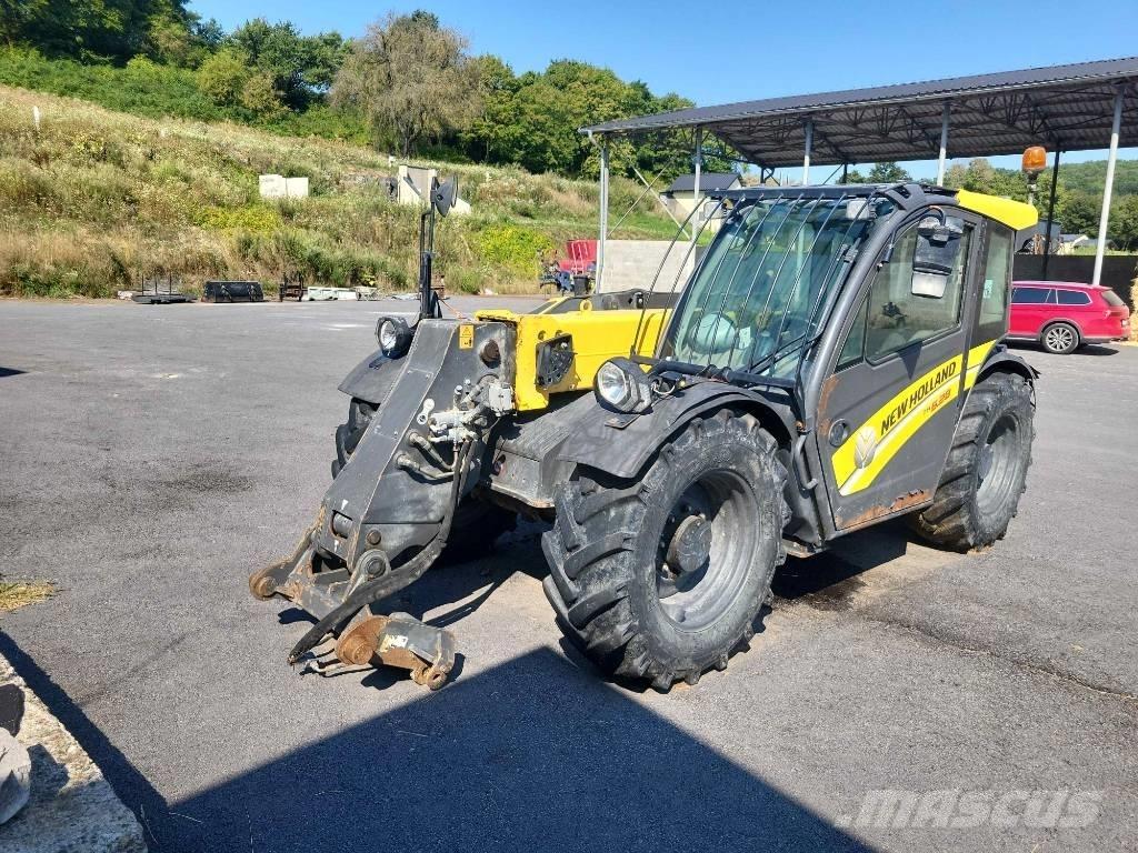 New Holland TH 6.28 Tarimsal teleskopik yükleyiciler