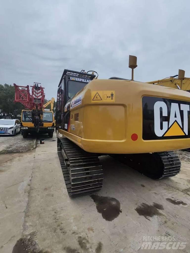 CAT 320D Paletli ekskavatörler