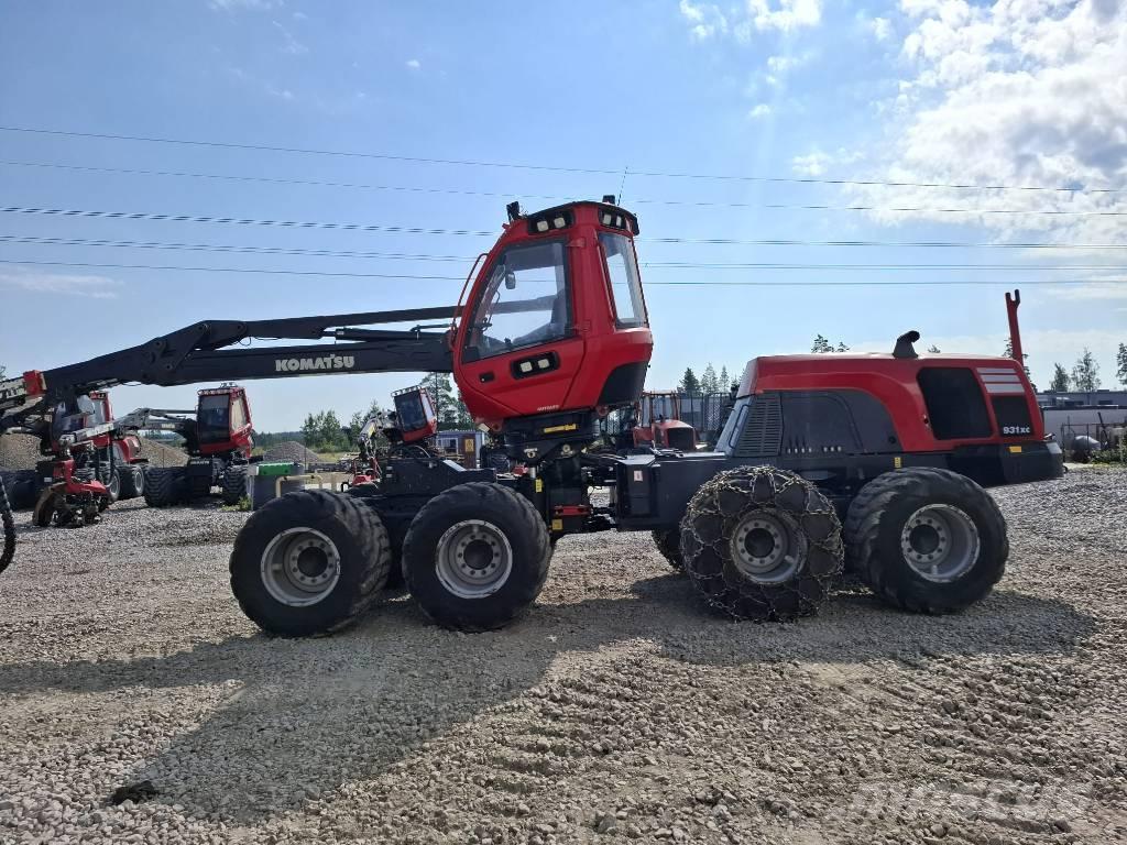 Komatsu 931 XC Biçerdöverler