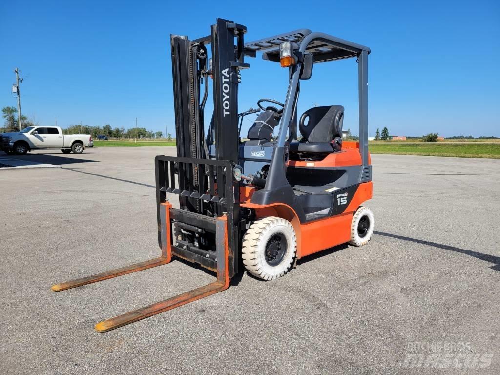 Toyota 8FB15 Elektrikli forkliftler