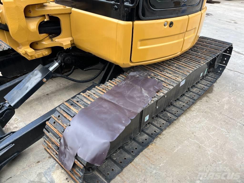 CAT 303.5E2 Mini ekskavatörler, 7 tona dek