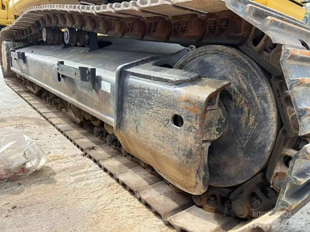 Komatsu PC430-8 Paletli ekskavatörler