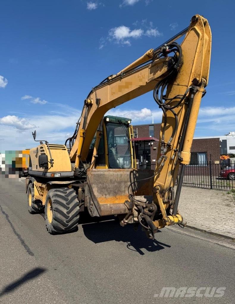 Volvo EW 140 B Lastik tekerli ekskavatörler