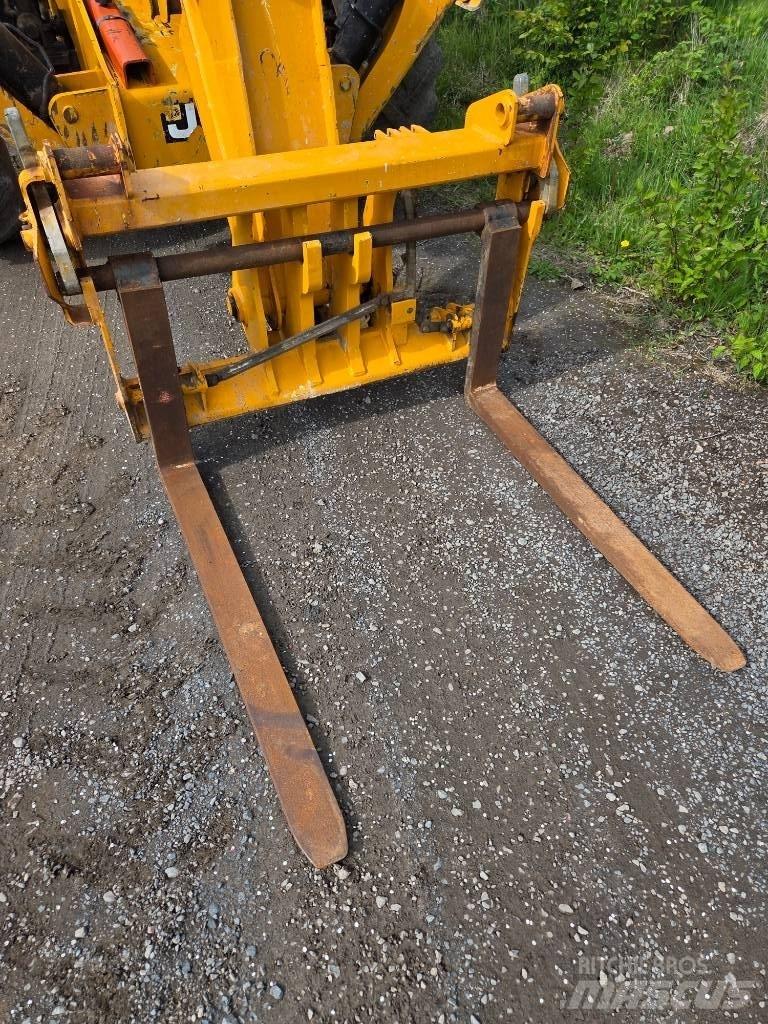 JCB 540-140 Teleskopik yükleyiciler