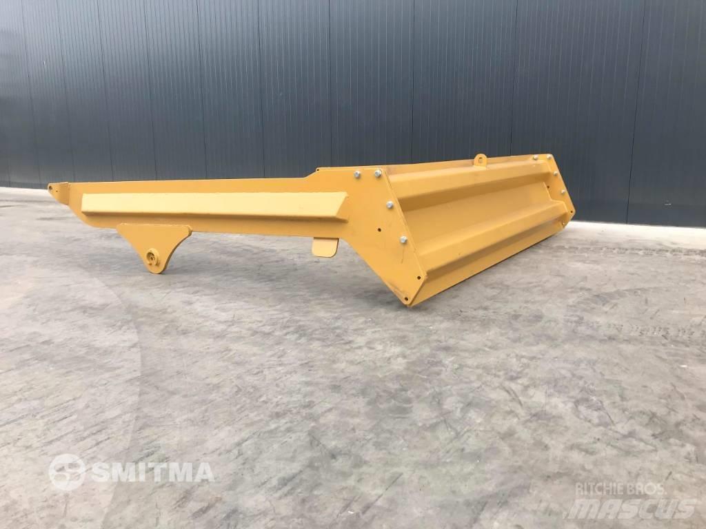 Volvo A30G Arka kapaklar