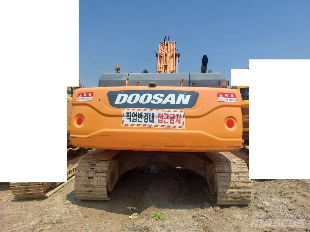 Doosan DX 300 LCA Paletli ekskavatörler