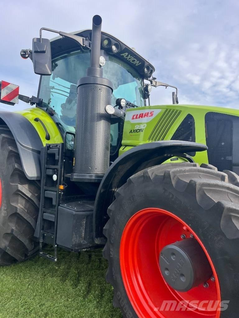 CLAAS AXIO 930 Traktörler